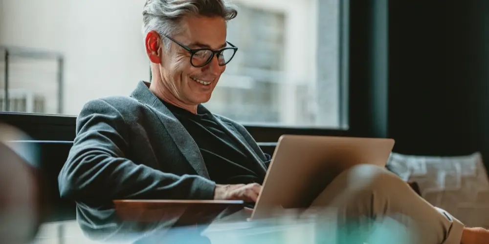 Rappresentazione visiva dell'articolo: Consulenti finanziari: 3 consigli per lavorare al meglio nel periodo natalizio